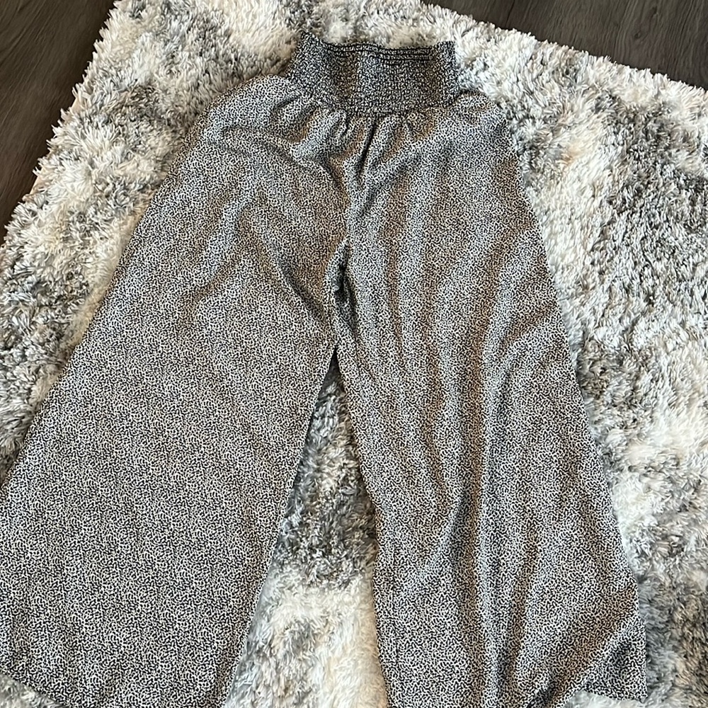 New High Waisted Dress Pants size small